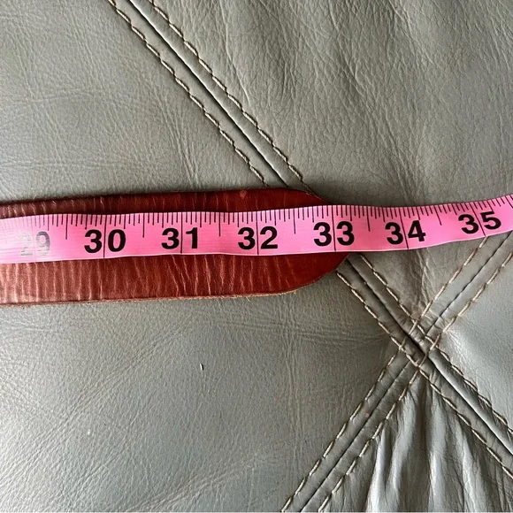 VINTAGE Premium COW HIDE Genuine Thick LEATHER Brass Buckle BELT S/M 26.5”-31.5” - Picture 8 of 12